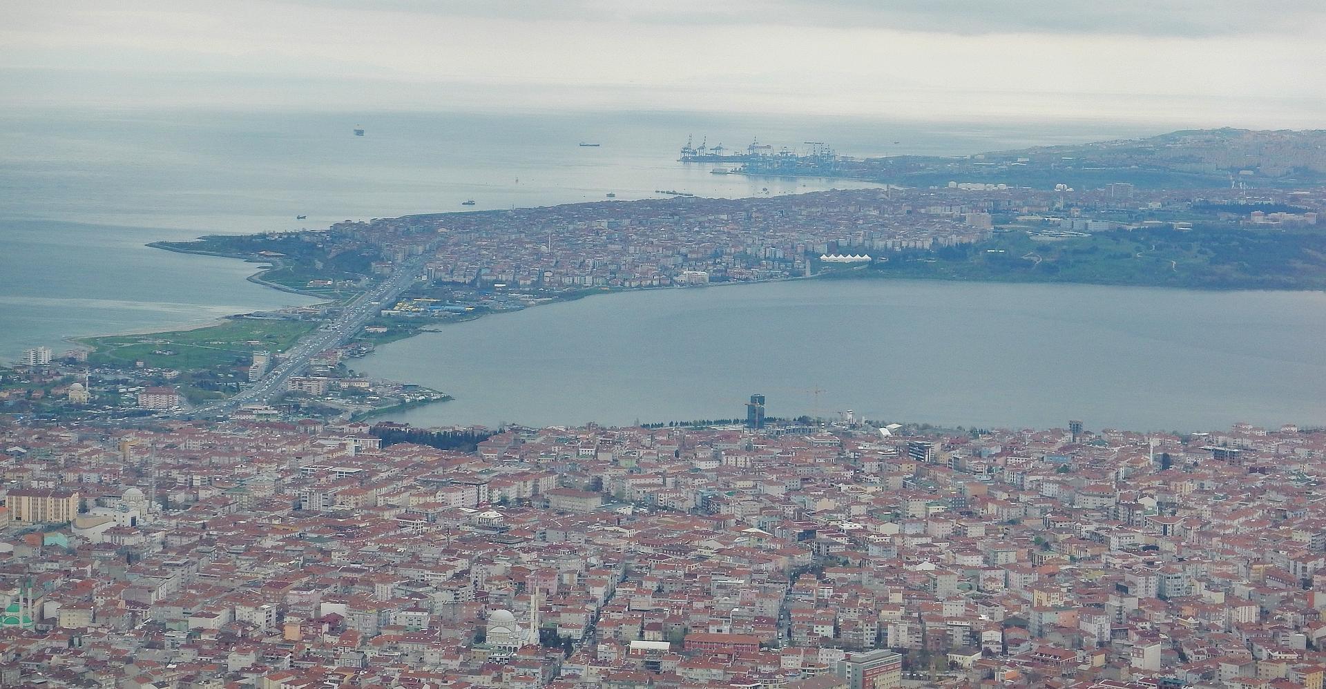 Küçükçekmece Küçükçekmece